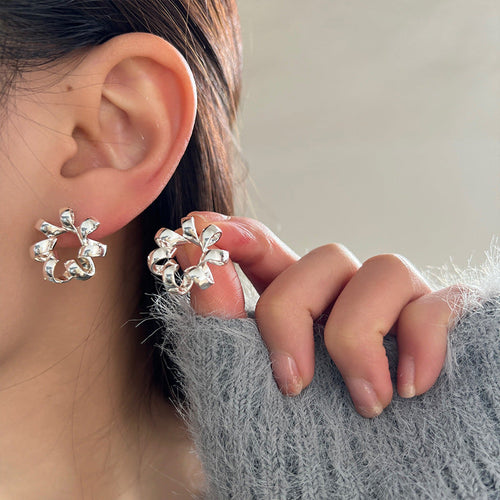 Circle Twists Stud Earring for Women Gold Color Ear Daily Wear Jewelry Party Gifts — alternate product view