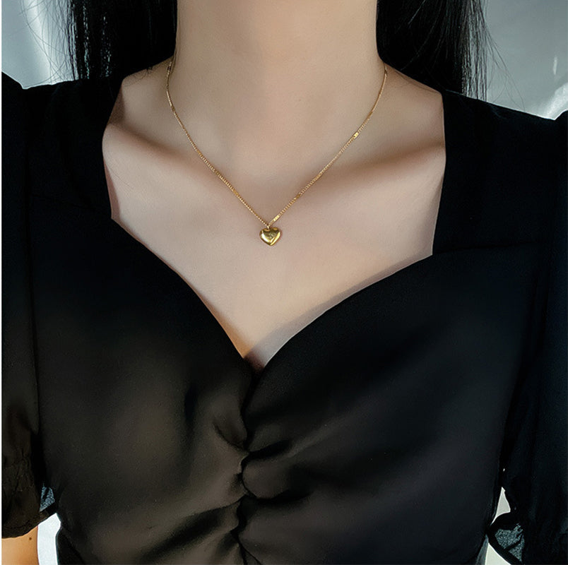 Necklace for Women Vintage Love Heart Pendant Party Jewelry — alternate detail
