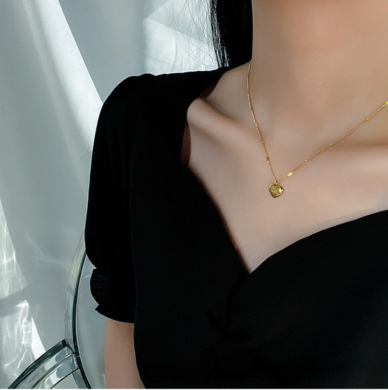 Necklace for Women Vintage Love Heart Pendant Party Jewelry — product view