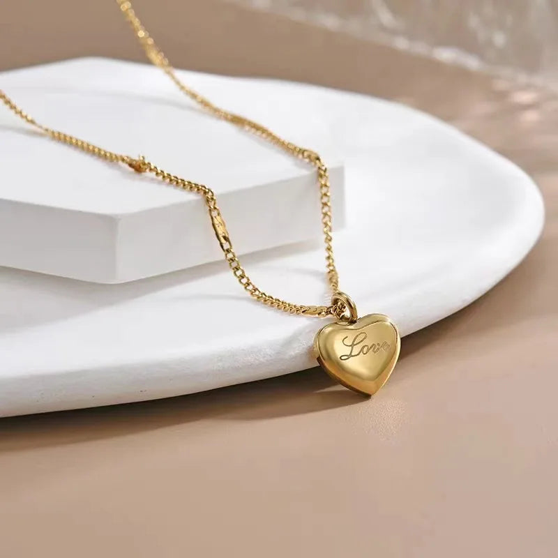 Necklace for Women Vintage Love Heart Pendant Party Jewelry — product detail