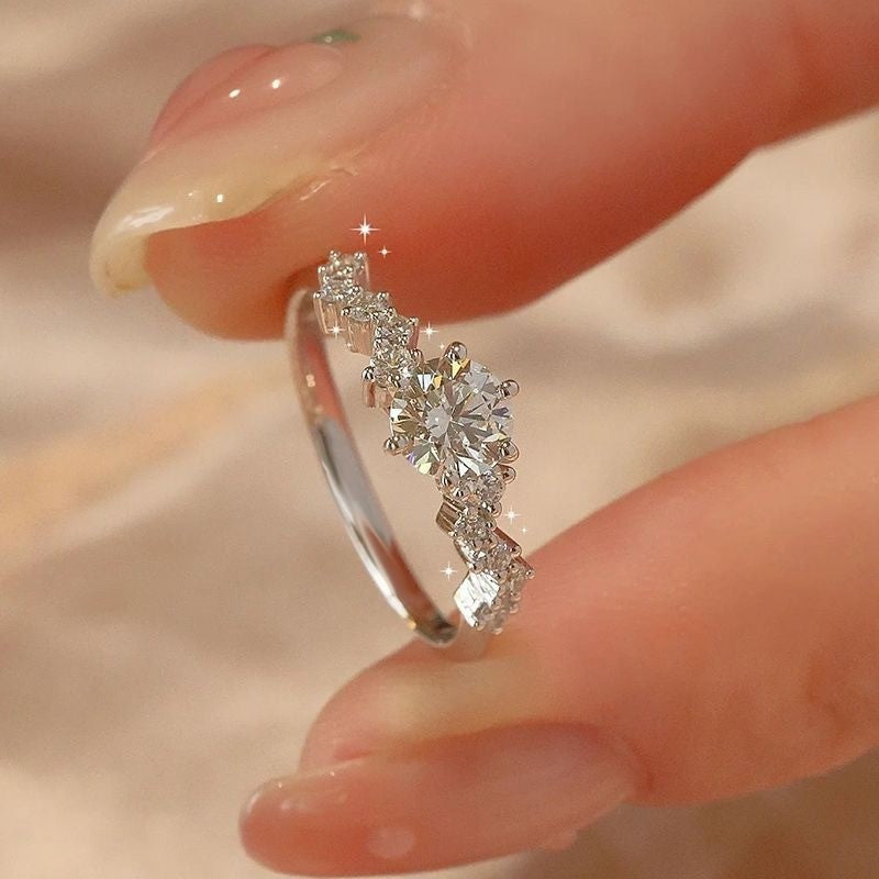 1ct Simulated Moissanite Six-prong Ring Jewelry for Women — product detail